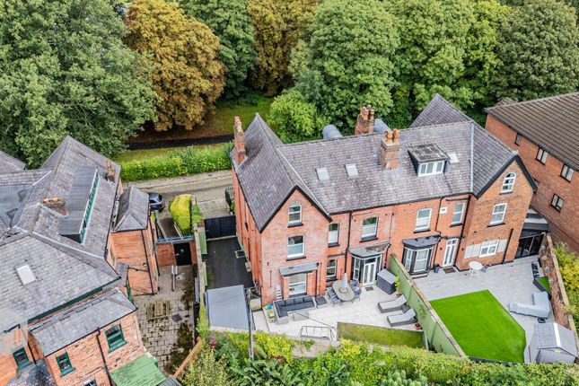 2 Westgate Avenue, Bolton photo 3