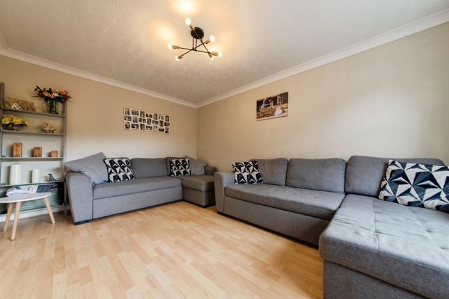 77, Churchfields Road, Sleaford photo 5