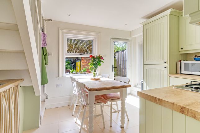 4 Woods Green Cottages, Wadhurst photo 4