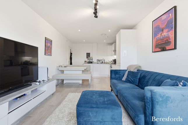 Flat 17, 17,, Brick House 1A, Romford photo 4