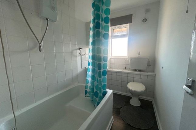 14a Welby Street, Grantham photo 4