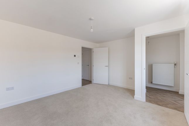 8 shearwater close - hazel, Leaf Living at The Gateway, Bexhill, TN40, Bexhill photo 3