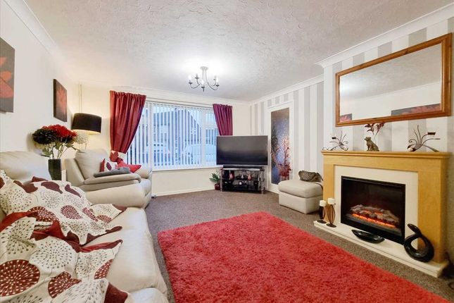 37, St Giles Avenue, Sleaford photo 2