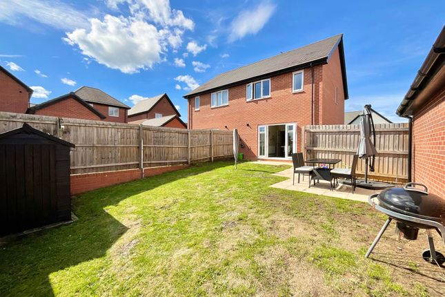 13 Wigeon Road, Crewe photo 4