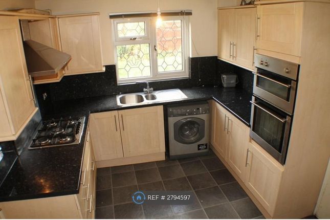 Chapel Farm Road, Mottingham, London photo 3