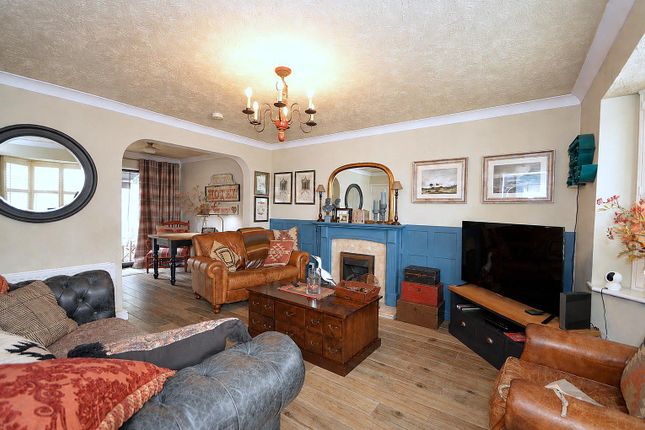 3, Miles Close, Raunds photo 2