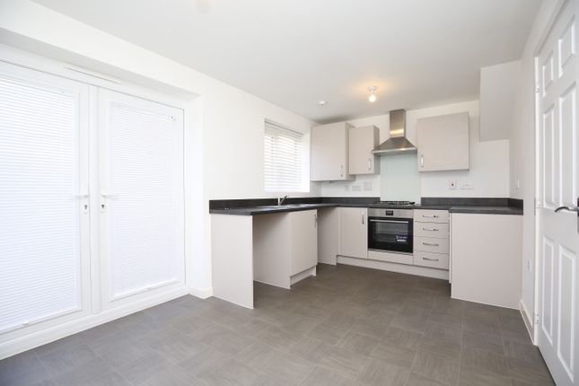 47, Romulus Way, Nuneaton photo 4