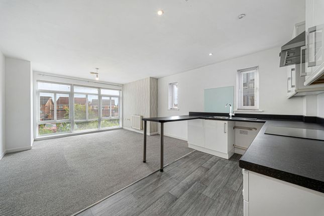 10 Richmond Court, Widnes photo 2