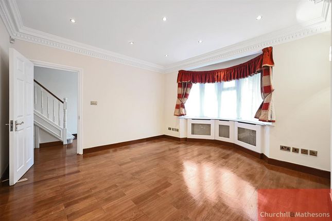 6, Vyner Road, London photo 4