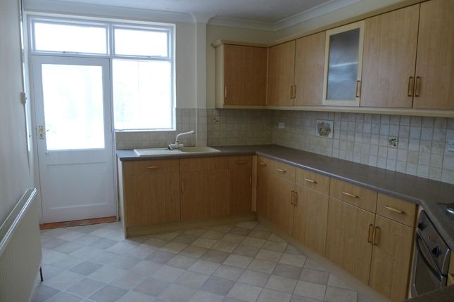 25, Dawber Street, WORKSOP photo 2