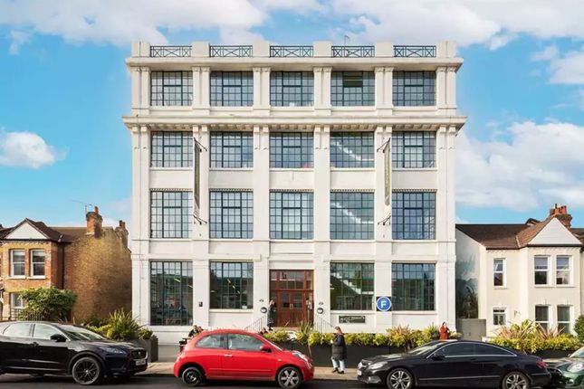 Office to let in Martell Road, London