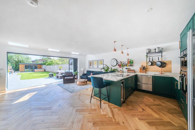 Ivydene, Tattenham Road, Brockenhurst photo 2
