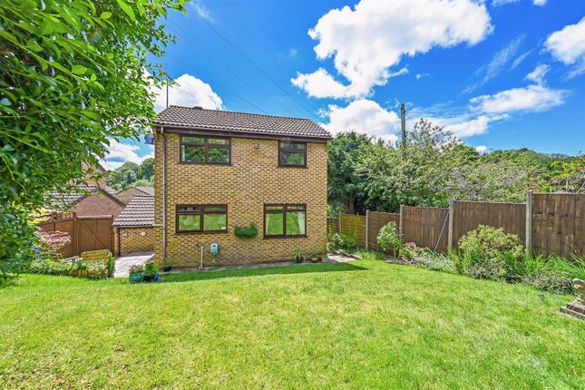 14, Chervil Close, Horndean photo 2
