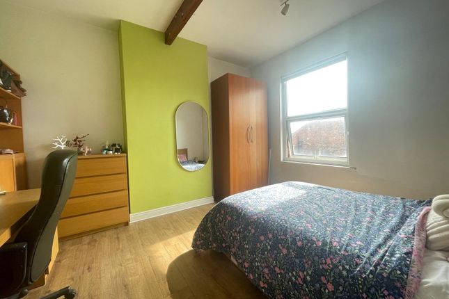 4, Beulah Terrace, Leeds photo 5
