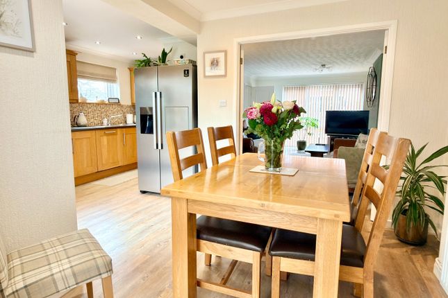 3, The Croftlands, Tewkesbury photo 3