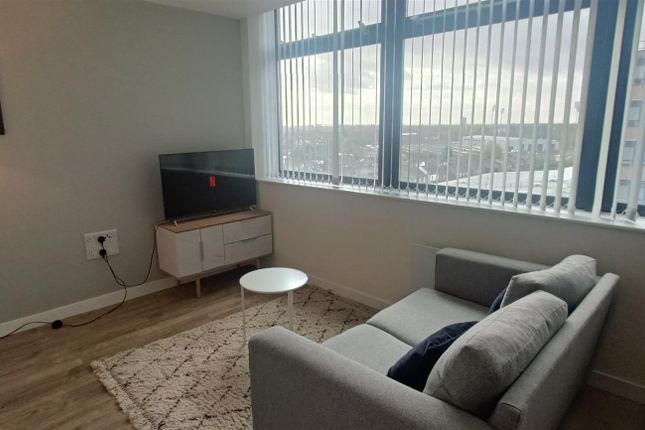 Apartment 713, Paragon, 48 Seymour Grove, Manchester photo 2