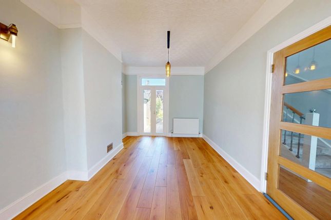 4, Reigate Road, Brighton photo 2