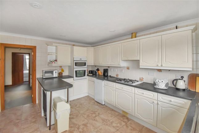 Flat for sale in Basset Road, Paynters Lane End, Redruth