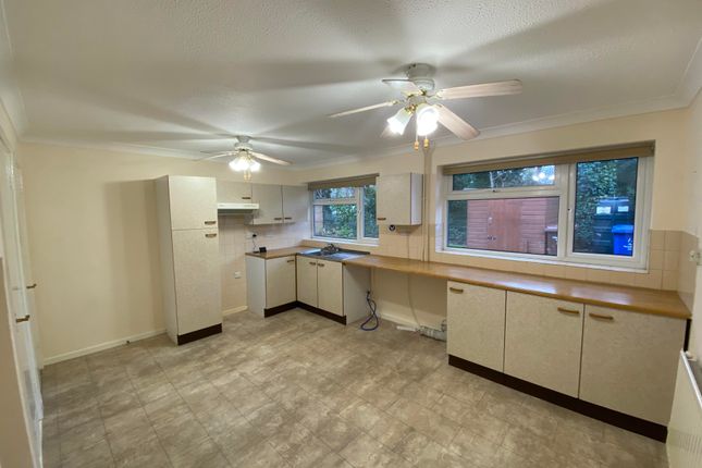 11, Palmer Drive, BRANDON photo 2