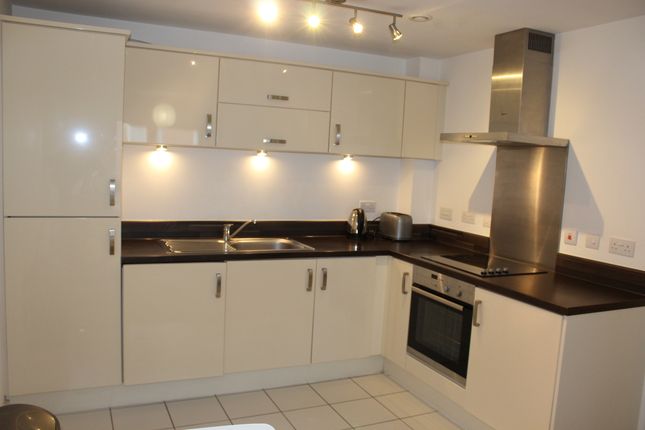 37 Lion Court, Birmingham photo 5