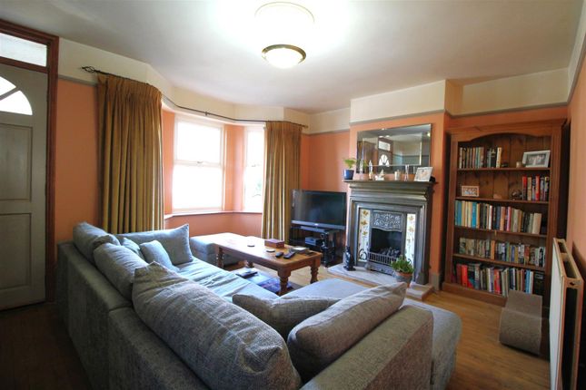 12, Elm Road, Ewell Village photo 3