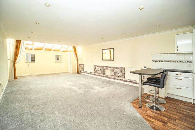 15 Spinnaker View, 2, Weston Road, Dorset photo 2