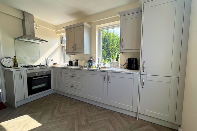 155 Lower Wear Road, Exeter photo 2
