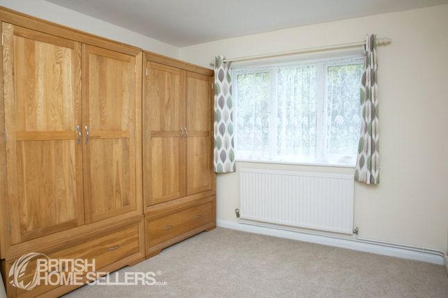 43, The Beeches, St. Albans photo 4