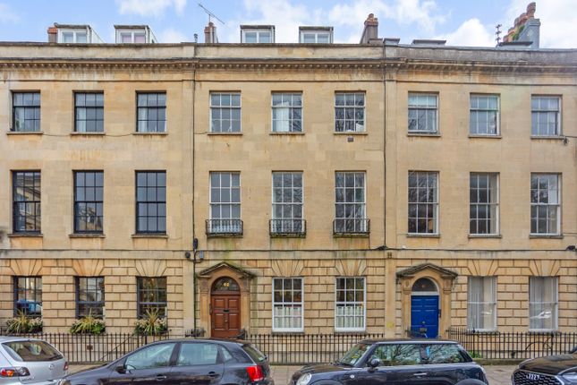 Thumbnail Flat for sale in Caledonia Place, Bristol