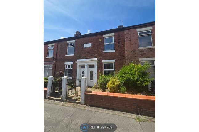2-bed house on Station Road, Bamber Bridge, Preston, £850/mo