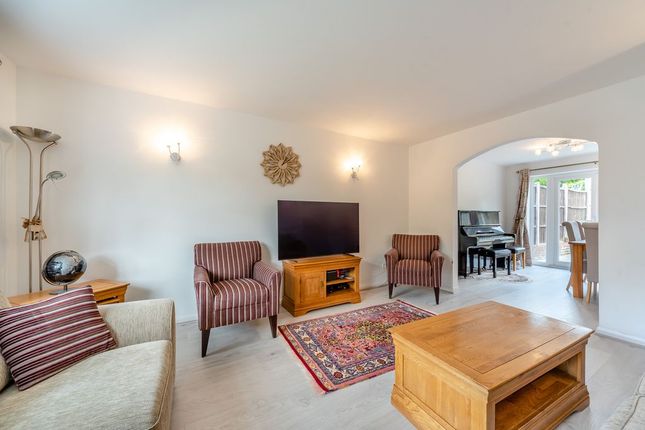 46, Bosman Drive, Windlesham photo 4