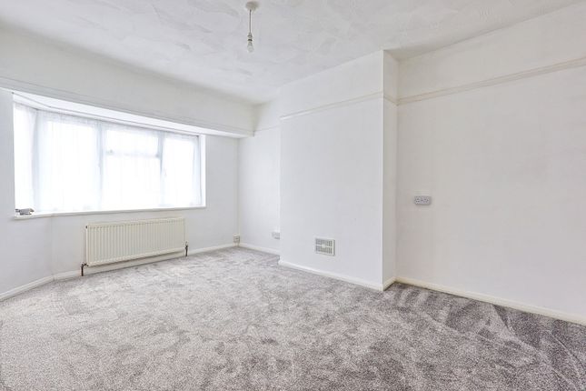80, Araglen Avenue, South Ockendon photo 4