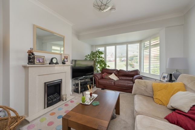 32 Nightingale Avenue, Whitstable photo 4