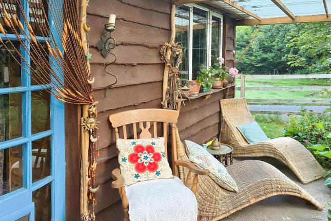 Prickly Nut Cottage, Gainsborough photo 3