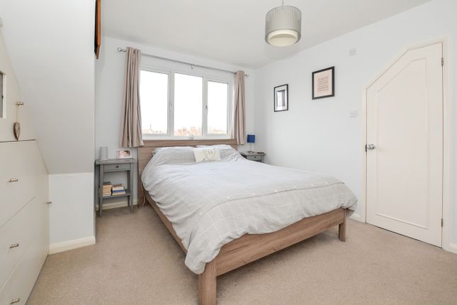 Maisonette for sale in Southlands Road, Bromley