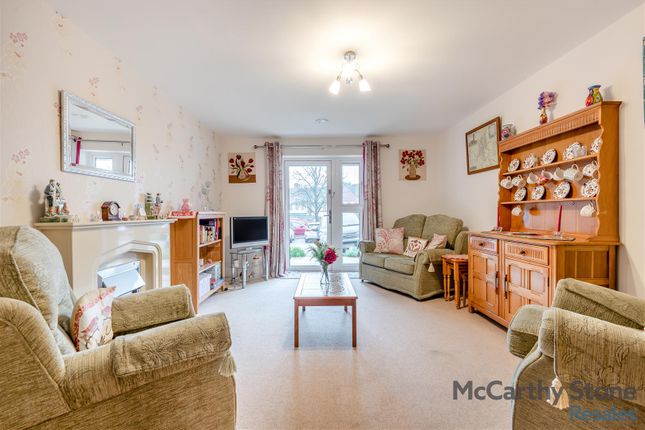 10 Algar Court, 231 Penn Road, Wolverhampton photo 2