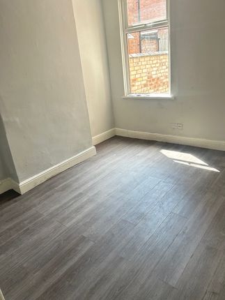 Thumbnail Terraced house to rent in Grasmere Street, Leicester