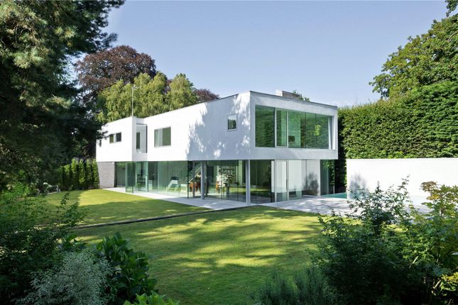 Thumbnail Detached house for sale in Albany Close, Esher, Surrey