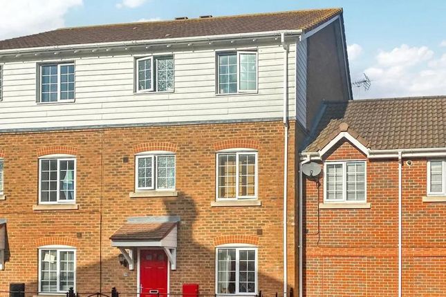 End terrace house to rent in Moonstone Square, Sittingbourne, Kent