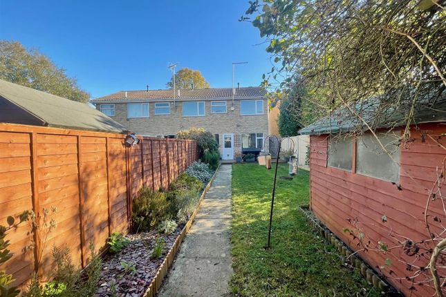 60, Langley, Peterborough photo 3