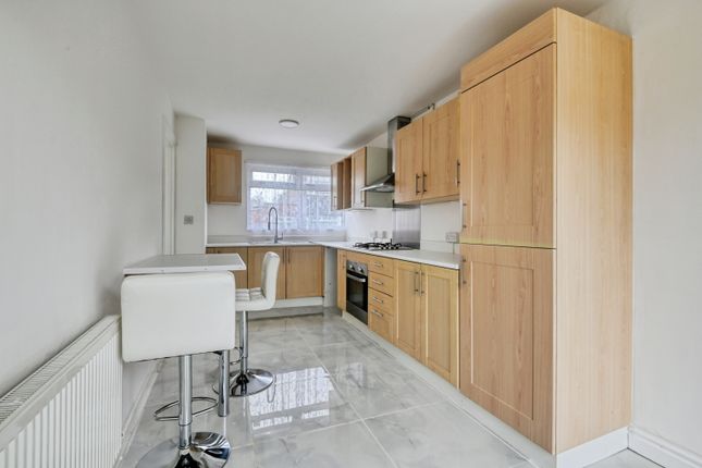 63, Eden Grove, Birmingham photo 4