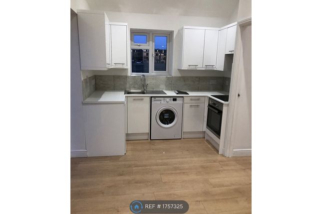 1-bed house on The Annex, Imperial Road, Feltham, £1,400/mo