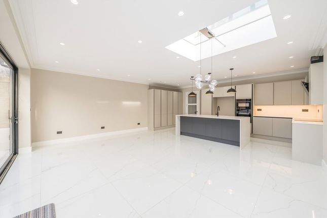 6, Cassilis Road, Twickenham photo 4