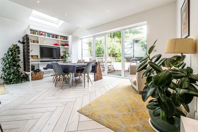 Thumbnail Flat for sale in Collingbourne Road, London