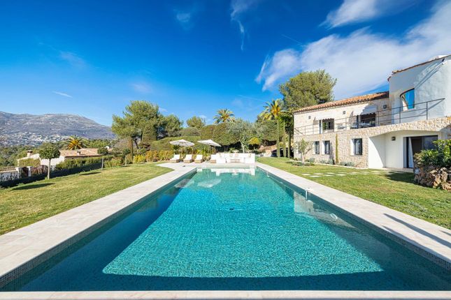 Villa for sale in La Colle-Sur-Loup, Alpes-Maritimes, Provence-Alpes-Côte d Azur, France
