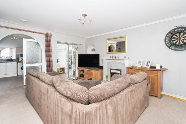 112, Auchterderran Road, Lochgelly photo 4
