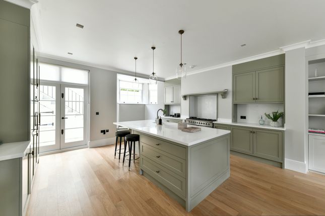 Cambridge Place, London photo 3