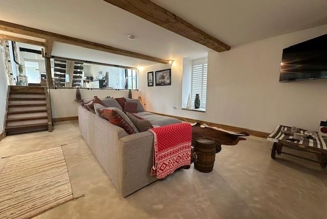 Lower Lounge View 2.Jpg