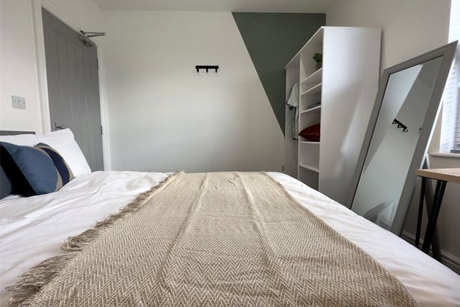 Room 3, 43, Monks Road, Lincolnshire photo 5