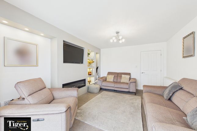 9, Housman Close, Blackpool photo 4
